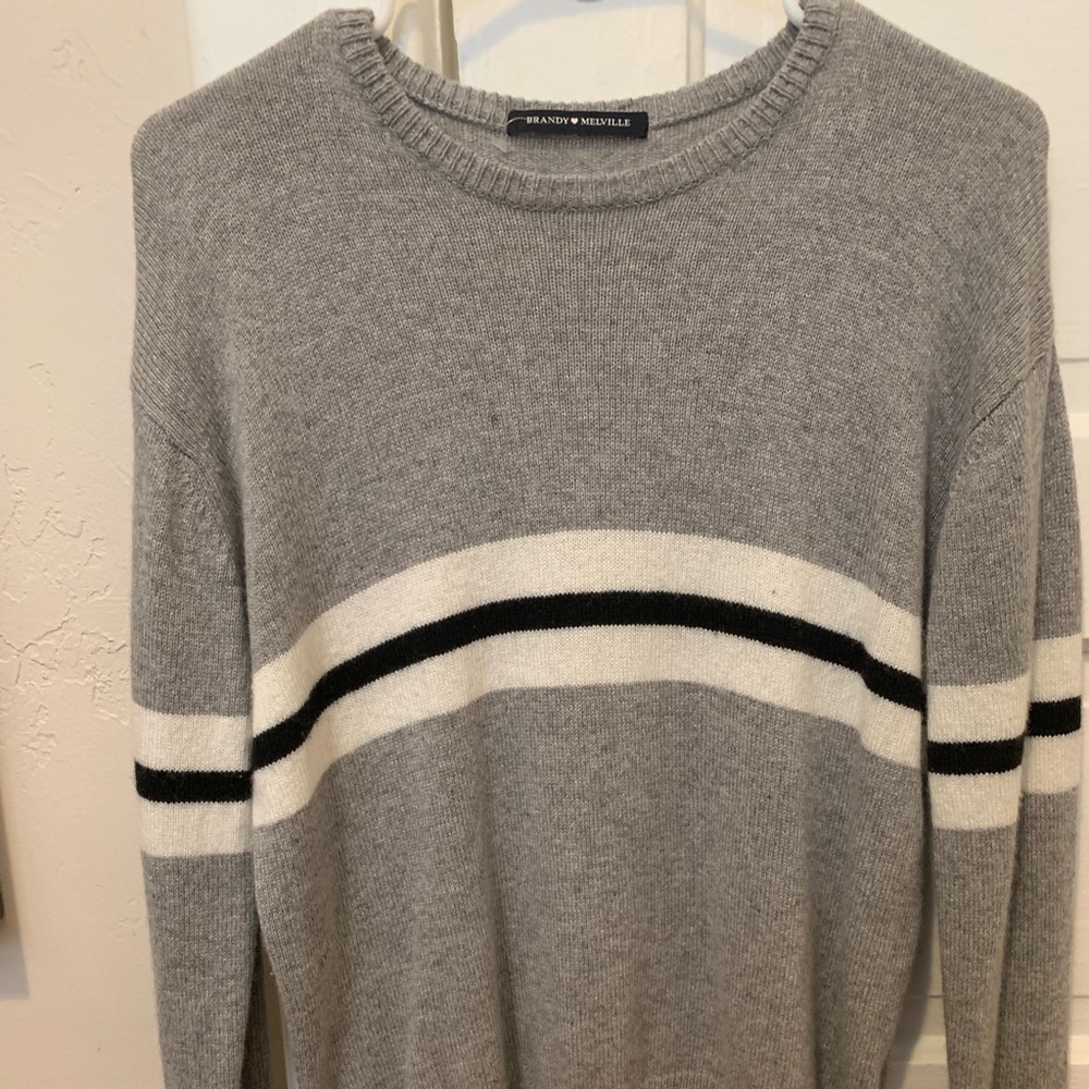 Lightly worn Brandy Melville sweater